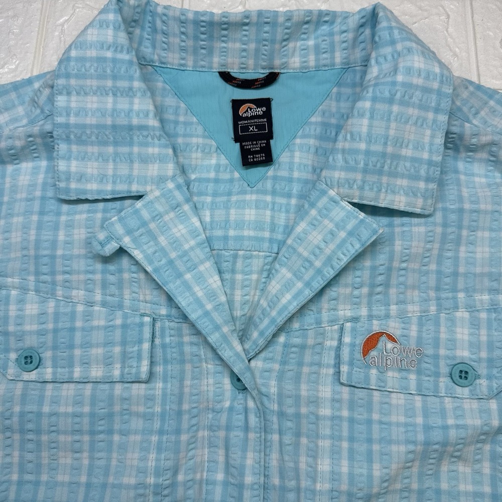 Lowe Alpine Womens XL Blue Gingham Seersucker Fishing Hiking Button Up Shirt